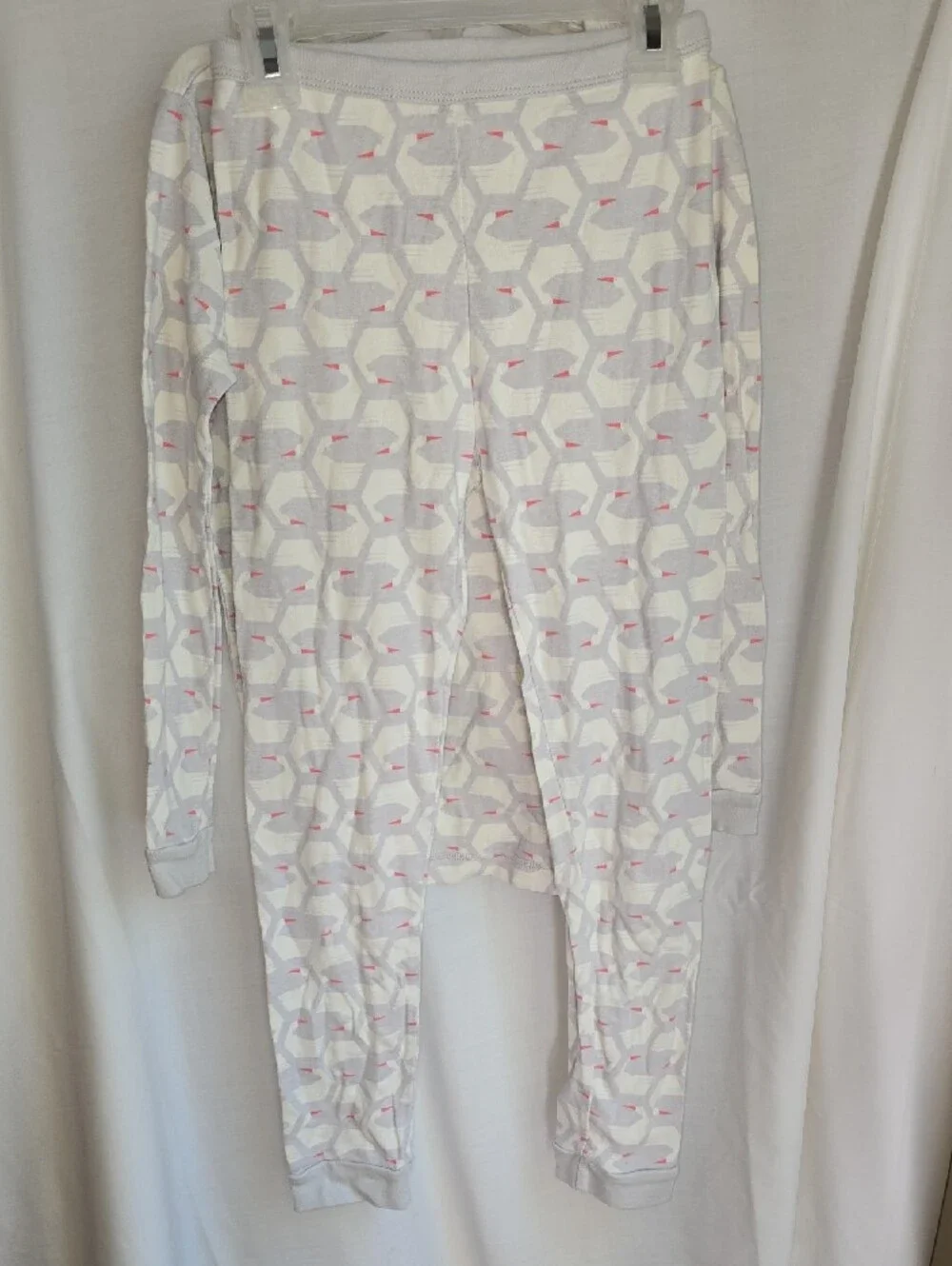 Tea Collection White and Gray Geometric Swan Kids Pajama Set